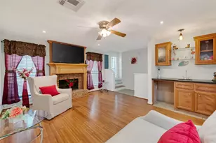 3200 S Gessner Rd, Houston, TX 77063 - Photo 11