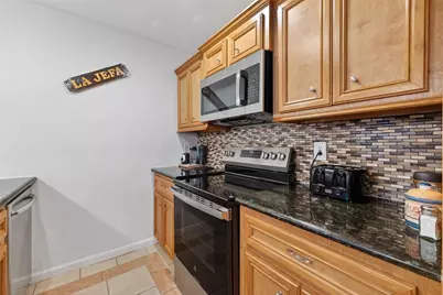 3200 S Gessner Road #206, Houston, TX 77063 - Photo 19