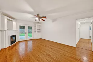 5006 Creekbend Dr, Houston, TX 77035 - Photo 1