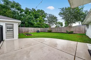 5006 Creekbend Dr, Houston, TX 77035 - Photo 35