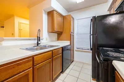 14600 Fonmeadow Drive #1100, Houston, TX 77035 - Photo 15