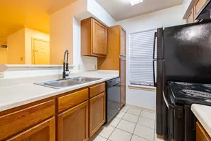 14600 Fonmeadow Dr, Houston, TX 77035 - Photo 15