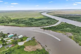 779 Cr 257, Matagorda, TX 77457 - Photo 5