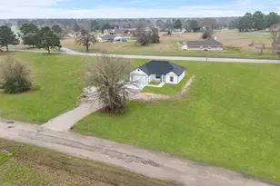 7 Meadowview Dr, Trinity, TX 75862 - Photo 27