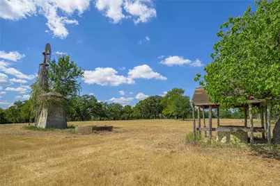 5327 State Highway 159, La Grange, TX 78945 - Photo 9