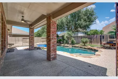 18314 N Elizabeth Shore Loop, Cypress, TX 77433 - Photo 19