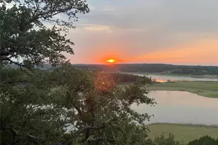 1017 Coventry Rd, Spicewood, TX 78669 - Photo 3