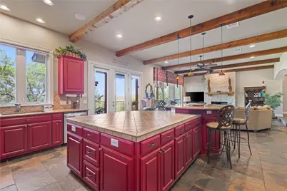 1017 Coventry Road, Spicewood, TX 78669 - Photo 15