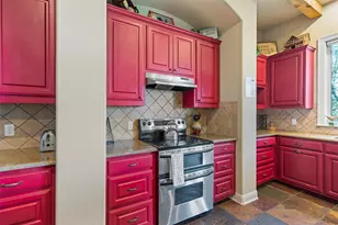 1017 Coventry Rd, Spicewood, TX 78669 - Photo 13