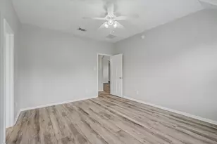 19206 Terra Forest Ct, Katy, TX 77449 - Photo 15