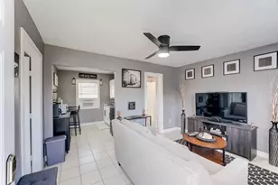 905 E Fayle St, Baytown, TX 77520 - Photo 7