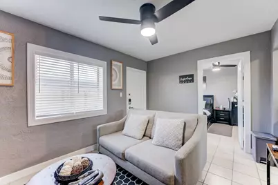 905 E Fayle Street, Baytown, TX 77520 - Photo 9