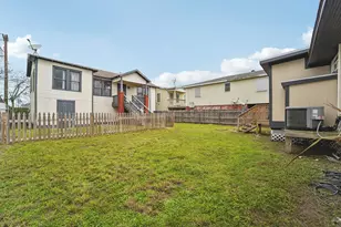 5224 Bernardo De Galvez, Galveston, TX 77551 - Photo 19