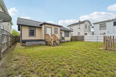 5224 Bernardo De Galvez, Galveston, TX 77551 - Photo 17