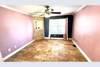 11422 Royal Thistle Court, Houston, TX 77088 - Photo 17