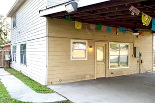 11422 Royal Thistle Ct, Houston, TX 77088 - Photo 43