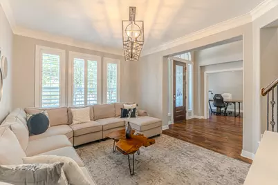 2 Graylin Woods Place, The Woodlands, TX 77382 - Photo 5