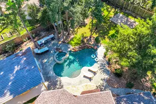 2 Graylin Woods Pl, The Woodlands, TX 77382 - Photo 45