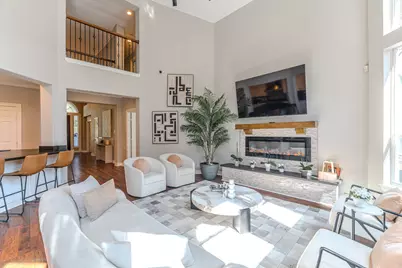 2 Graylin Woods Place, The Woodlands, TX 77382 - Photo 13