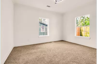 407 Harris Road, Highlands, TX 77562 - Photo 13