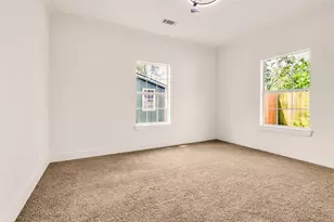 407 Harris Rd, Highlands, TX 77562 - Photo 13