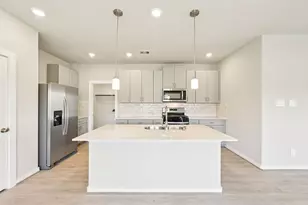 18742 Timber Gln Dr, Montgomery, TX 77316 - Photo 1