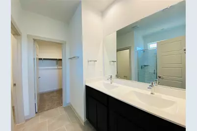 2811 Chancery Summit Court, Houston, TX 77047 - Photo 11