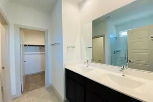 2811 Chancery Summit Ct, Houston, TX 77047 - Photo 11