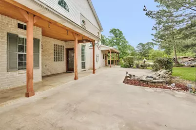 235 Caravella Court, Livingston, TX 77351 - Photo 31