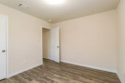 2427 Gibbs Bend Court, Houston, TX 77073 - Photo 13