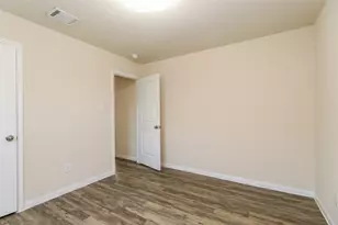 2427 Gibbs Bend Ct, Houston, TX 77073 - Photo 13