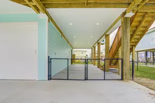 4134 Panola Dr, Galveston, TX 77554 - Photo 3