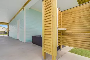 4134 Panola Dr, Galveston, TX 77554 - Photo 9