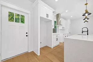 7824 Beckley St, Houston, TX 77088 - Photo 9