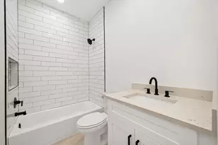 7824 Beckley St, Houston, TX 77088 - Photo 13
