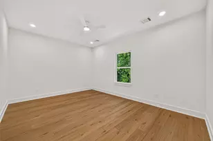 7824 Beckley St, Houston, TX 77088 - Photo 7