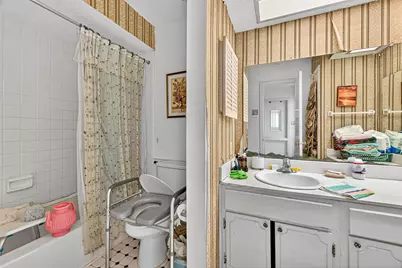 14387 Misty Meadow Lane, Houston, TX 77079 - Photo 23