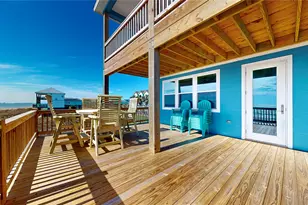 834 Kahla Dr, Crystal Beach, TX 77650 - Photo 7