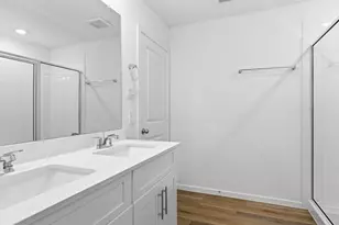 4122 Bronco Station, League City, TX 77573 - Photo 11