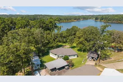 207 Fishers Point, Burkeville, TX 75932 - Photo 1