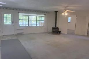 207 Fisher's Point, Burkeville, TX 75932 - Photo 9