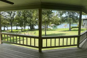 207 Fisher's Point, Burkeville, TX 75932 - Photo 7