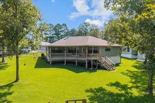 207 Fisher's Point, Burkeville, TX 75932 - Photo 3