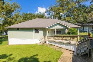 207 Fisher's Point, Burkeville, TX 75932 - Photo 7