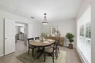 2527 S San Antonio St, Pearland, TX 77581 - Photo 5