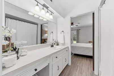 8907 Wilson Reid Drive, Houston, TX 77040 - Photo 13
