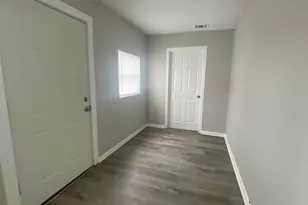 918 3rd Ave S, Texas City, TX 77590 - Photo 7