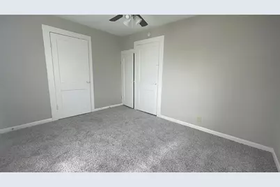 918 3rd Avenue S, Texas City, TX 77590 - Photo 9