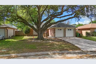 2205 Buchanan Drive, Baytown, TX 77520 - Photo 3