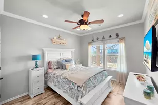 938 Sage Rd, Crystal Beach, TX 77650 - Photo 37